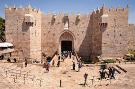 la famosa porta di damasco a Gerusalemme